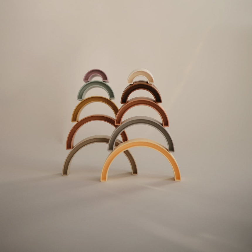 Mushie Arcobaleno Impilabile +10 mesi